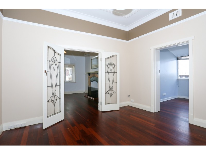 39 Barrett Street, Wembley WA 6014