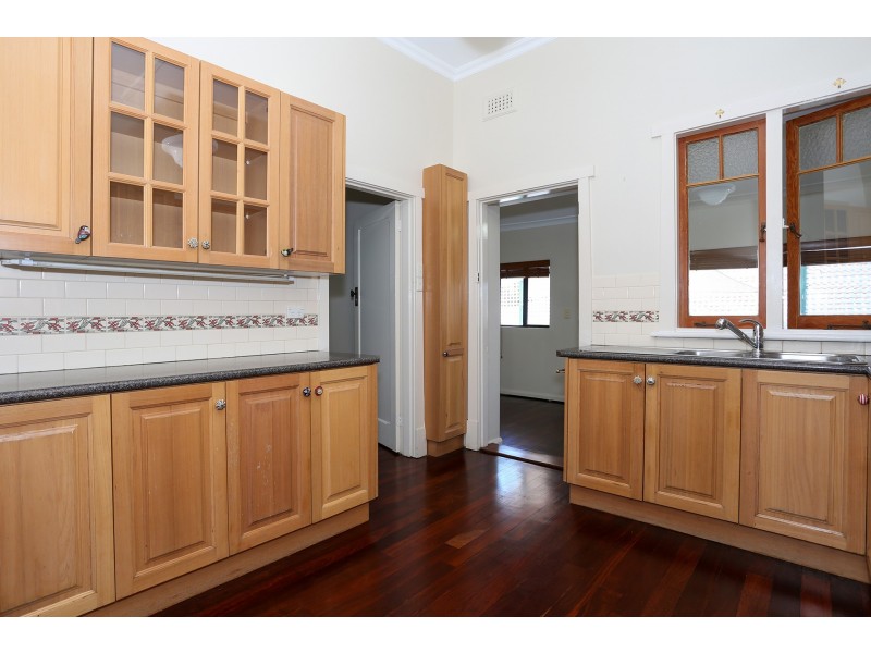 39 Barrett Street, Wembley WA 6014