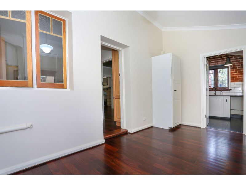 39 Barrett Street, Wembley WA 6014