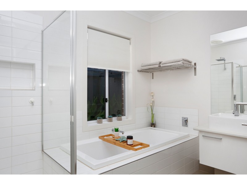 34 Columbia Street, Tarneit VIC 3029