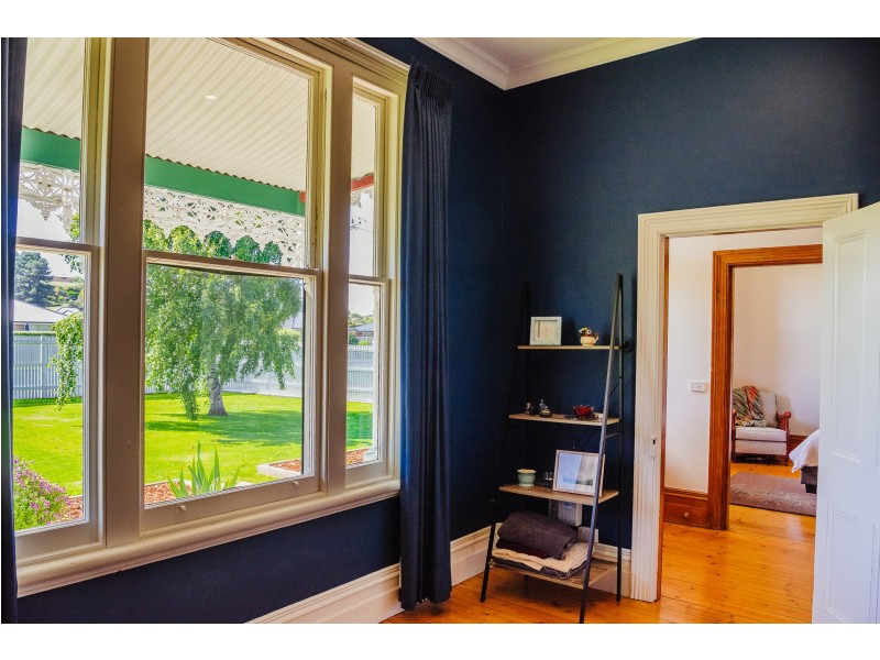 32 Wright Street, East Devonport TAS 7310