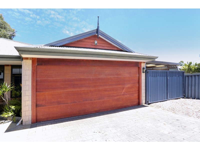 37 Minderoo Crescent, Golden Bay WA 6174