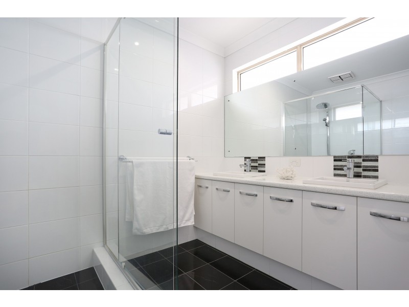19 Shrike Lane, Beeliar WA 6164