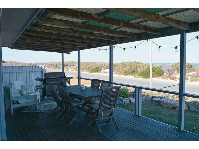 26 Esplanade, Elliston SA 5670