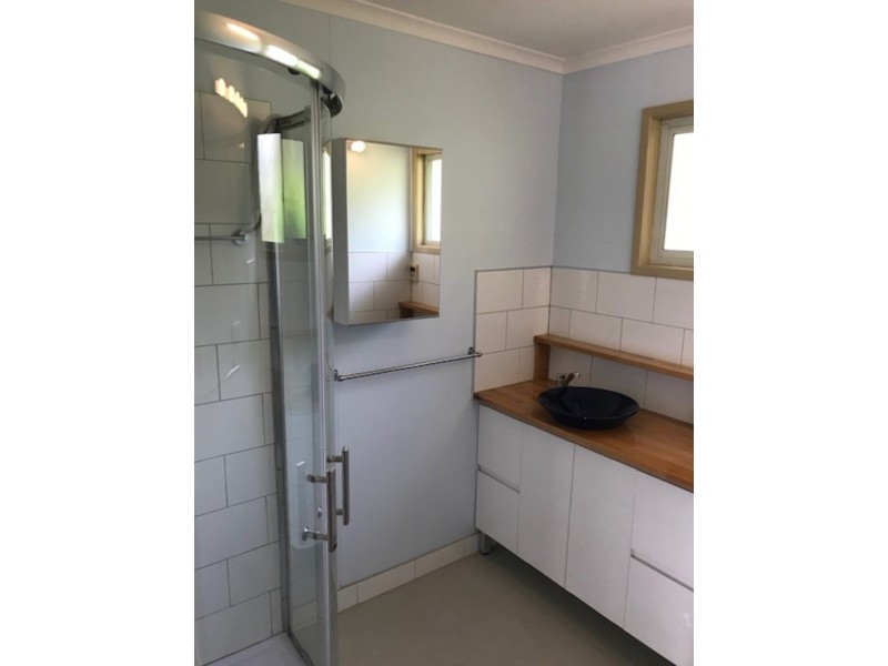 10 Lloyds Road, Springbrook QLD 4213