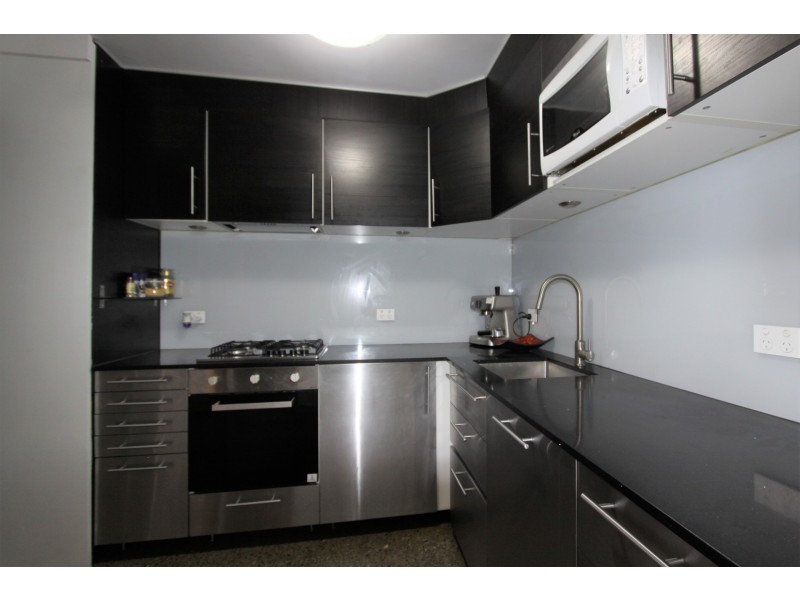 2E/172 Oxlade Drive, New Farm QLD 4005