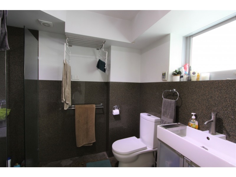 2E/172 Oxlade Drive, New Farm QLD 4005