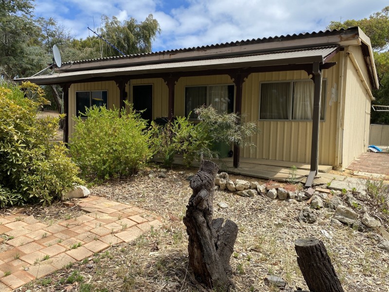 50 Yeedong Road, Falcon WA 6210