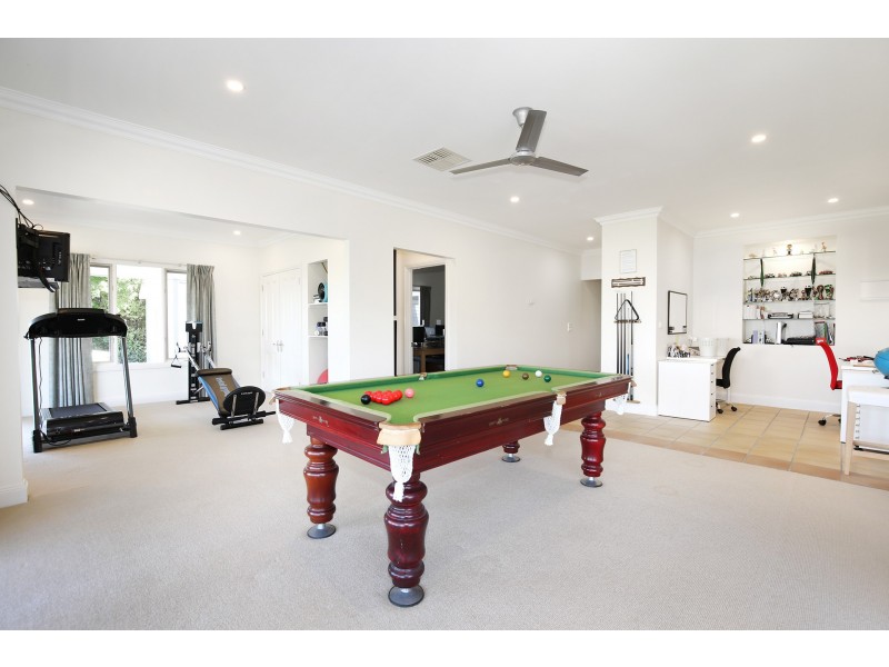 4 Cochrane Court, Wandong VIC 3758