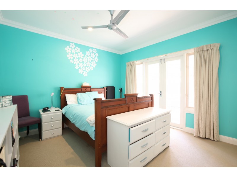 4 Cochrane Court, Wandong VIC 3758