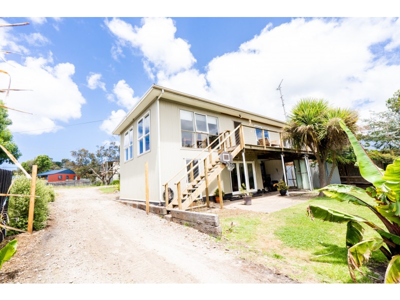 10 Newcombe Street, Marengo VIC 3233