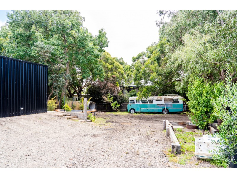 10 Newcombe Street, Marengo VIC 3233