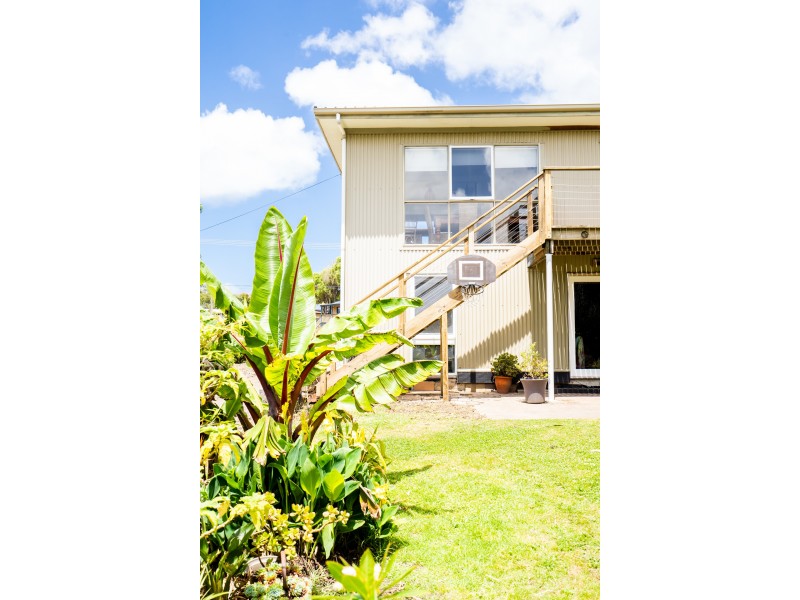 10 Newcombe Street, Marengo VIC 3233