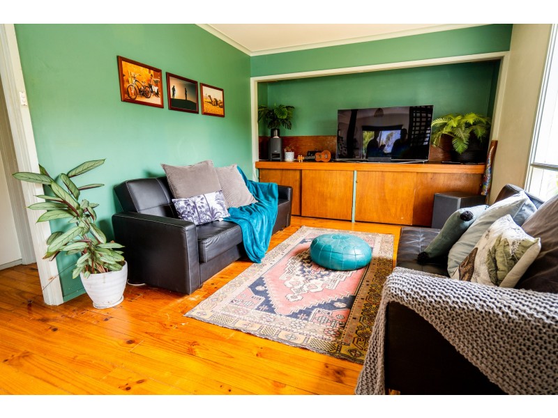 10 Newcombe Street, Marengo VIC 3233