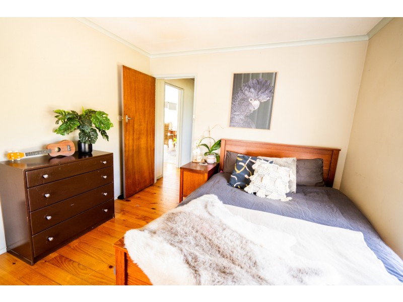 10 Newcombe Street, Marengo VIC 3233