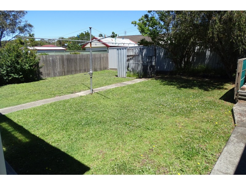 26 Dalton Avenue, Kanwal NSW 2259