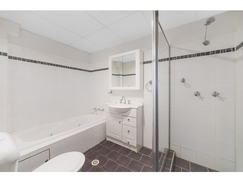 808/91A Bridge Rd, Westmead NSW 2145