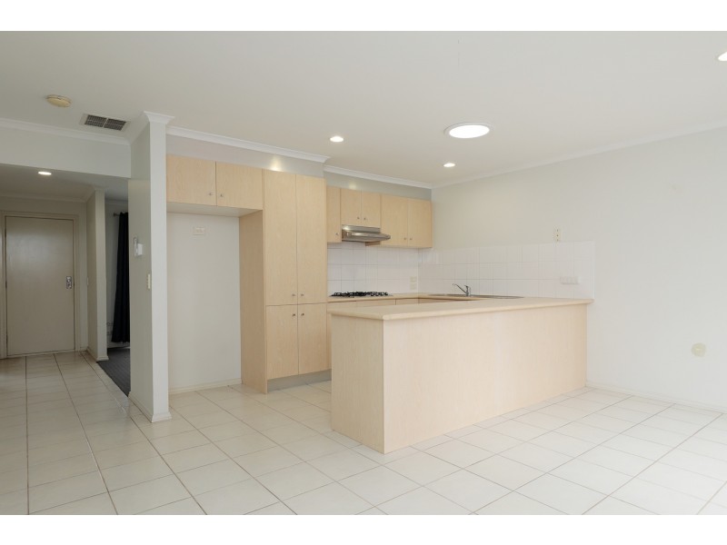 9/10-16 Nepean Court, Wyndham Vale VIC 3024