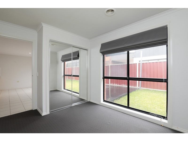 9/10-16 Nepean Court, Wyndham Vale VIC 3024