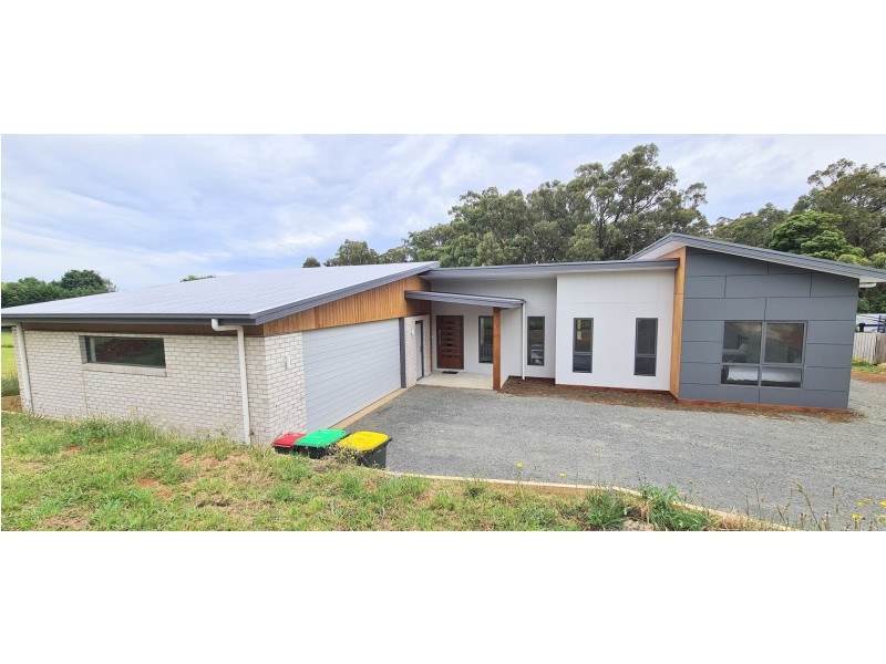 26 Railway Road, Baromi VIC 3871