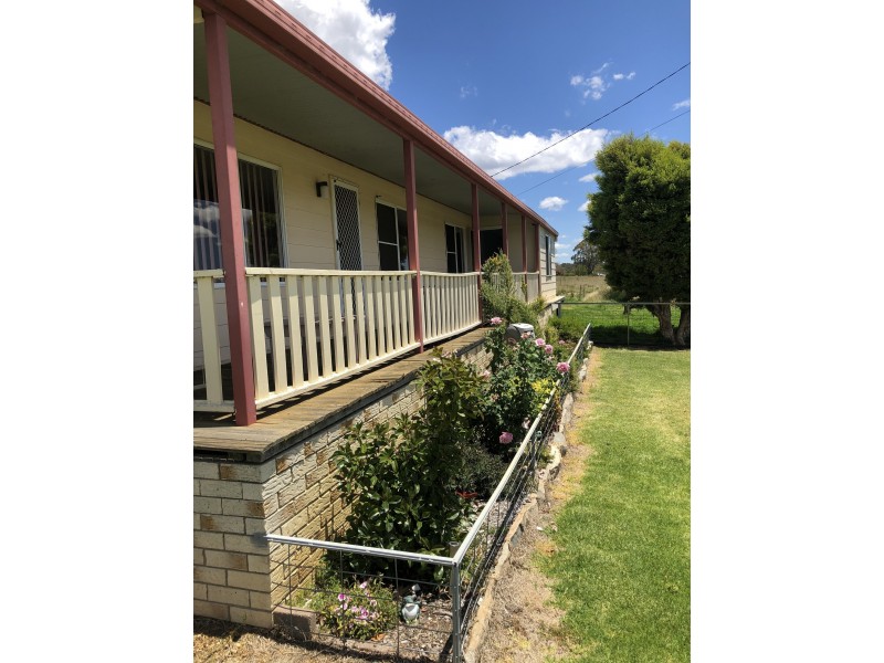 20 Potter Avenue, Emmaville NSW 2371