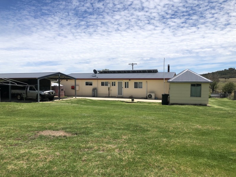 20 Potter Avenue, Emmaville NSW 2371