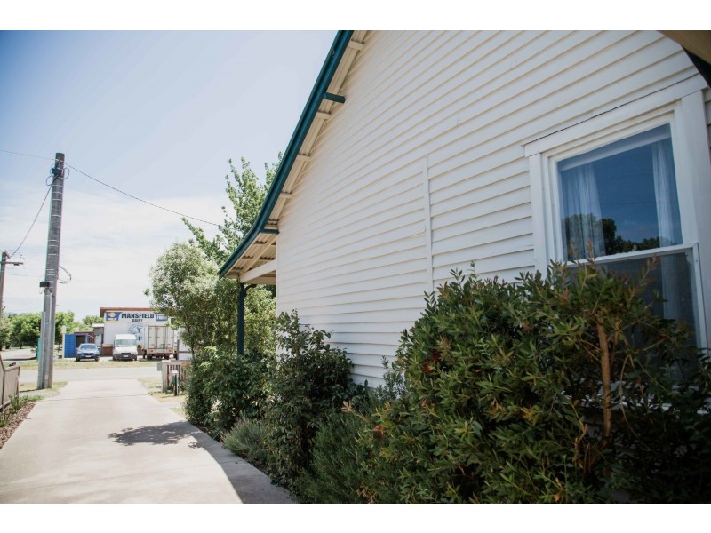 22A Malcolm Street, Mansfield VIC 3722