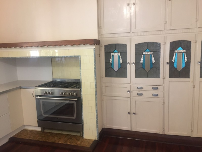 115 Tenth Avenue, Inglewood WA 6052