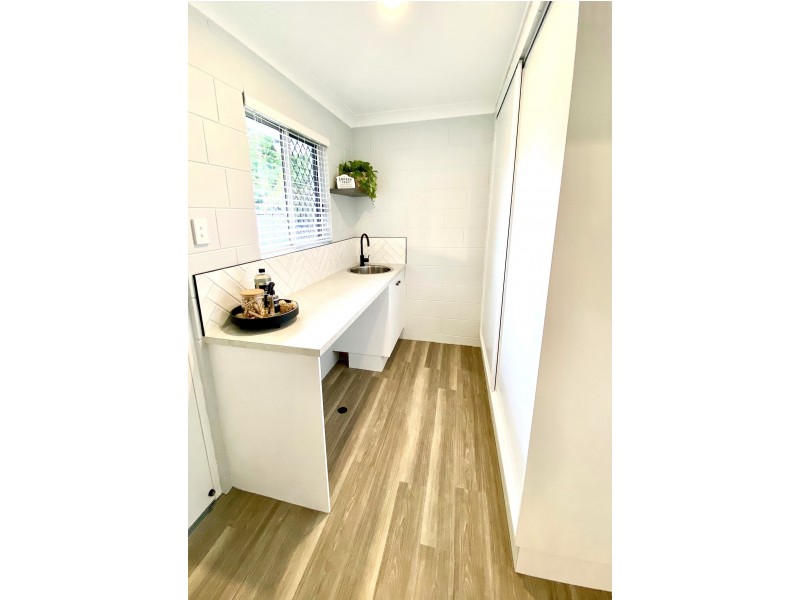 8 Equinna Court, Kirwan QLD 4817