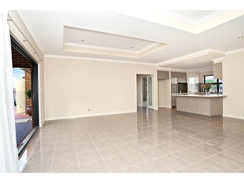 10 Sandpiper Street Harrisdale Green, Canning Vale WA 6155