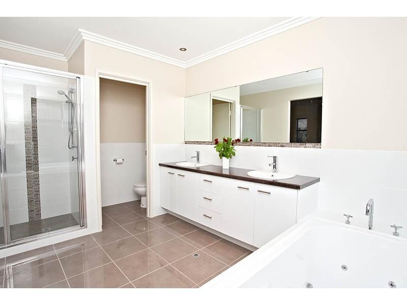 10 Sandpiper Street Harrisdale Green, Canning Vale WA 6155