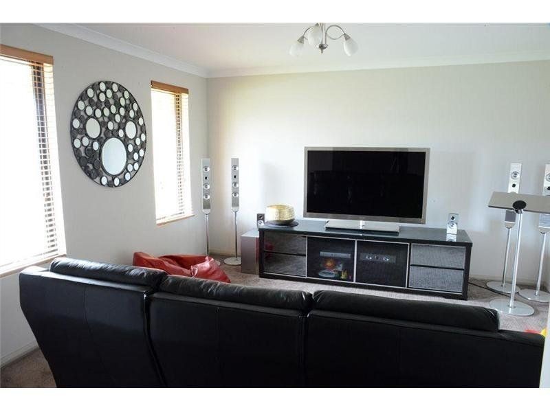 36 Scorpio Drive, Mckail WA 6330