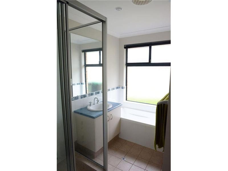 36 Scorpio Drive, Mckail WA 6330