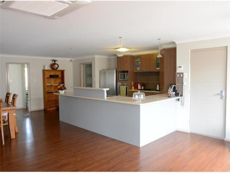 36 Scorpio Drive, Mckail WA 6330