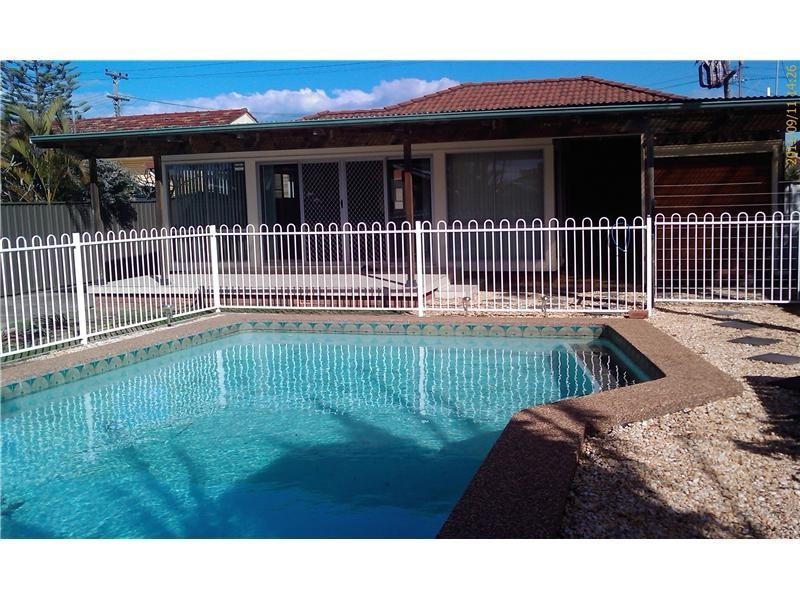 16 Oakland Avenue, Windang NSW 2528