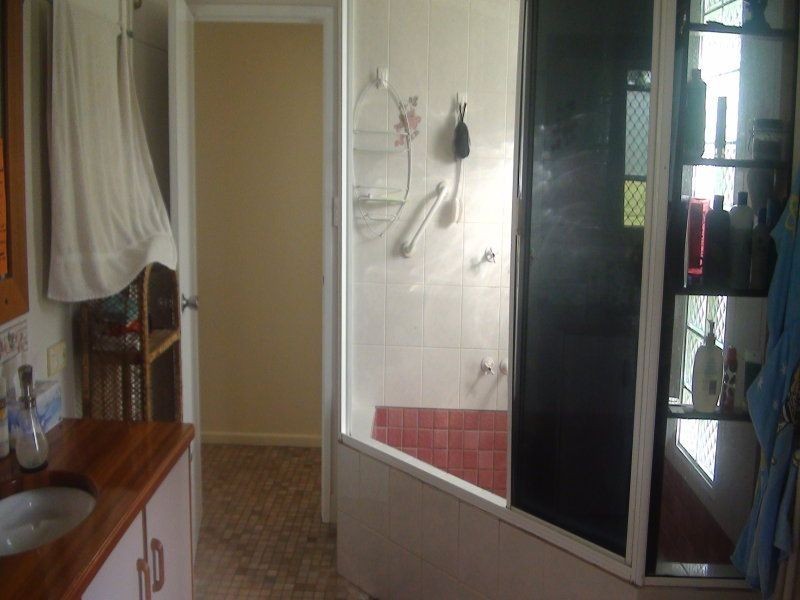 906 Mirani Eton Road, Mirani QLD 4754