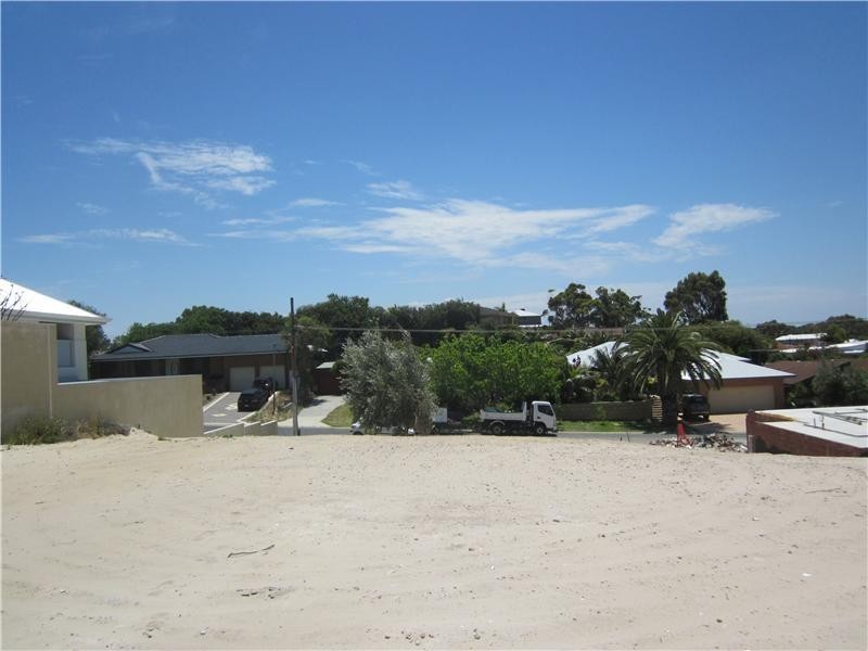 8 Pearsall Gardens, Mullaloo WA 6027