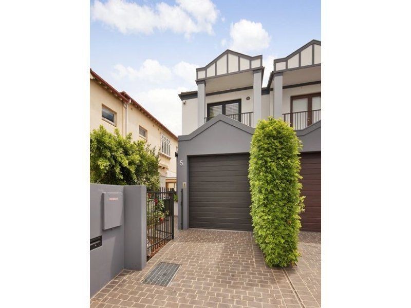 5A Boonara Avenue, Bondi NSW 2026