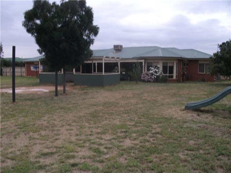 7 Maplewood Close, Brookfield VIC 3338