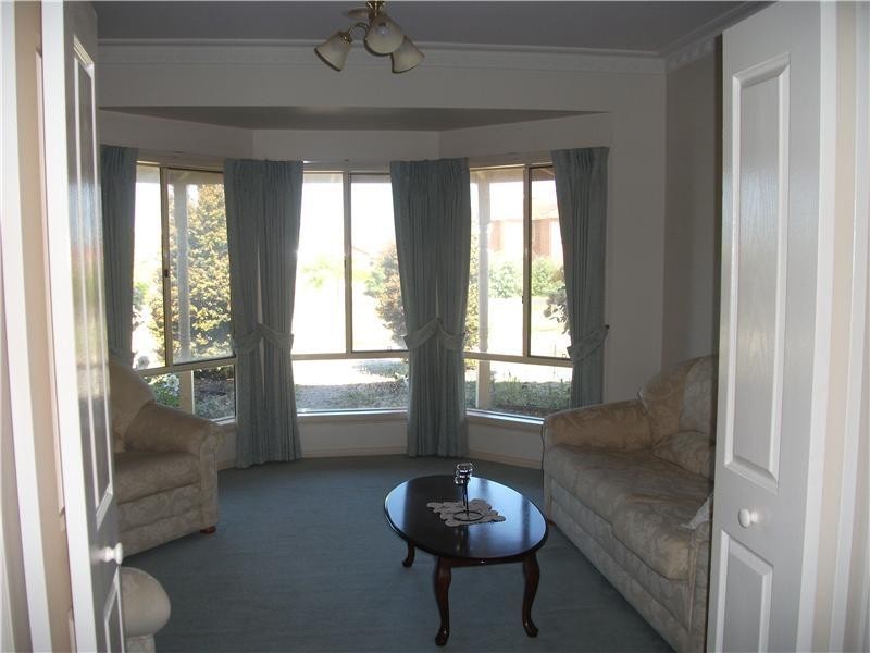 7 Maplewood Close, Brookfield VIC 3338