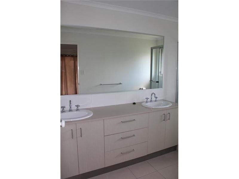 24 Ridgeview Drive, Gympie QLD 4570