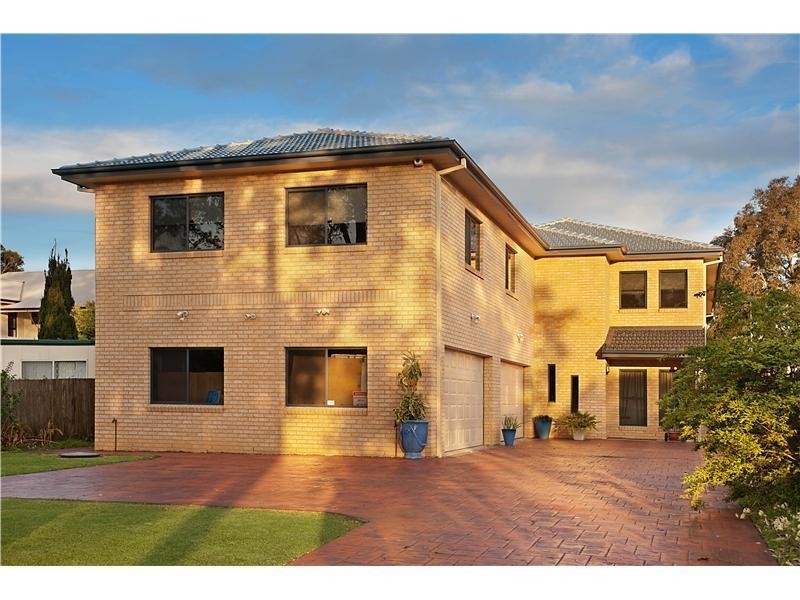 82 Buff Point Avenue, Buff Point NSW 2262