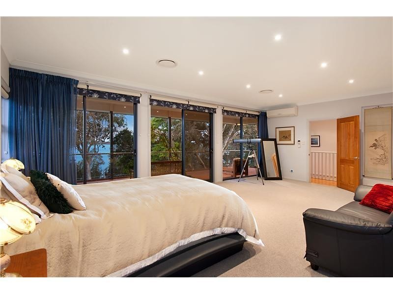 82 Buff Point Avenue, Buff Point NSW 2262