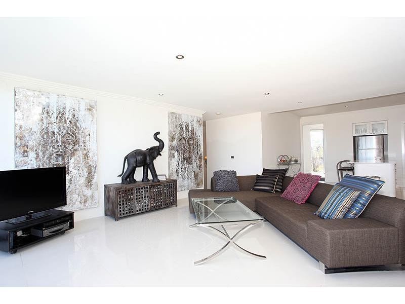 2A Tanti Av, Mornington VIC 3931