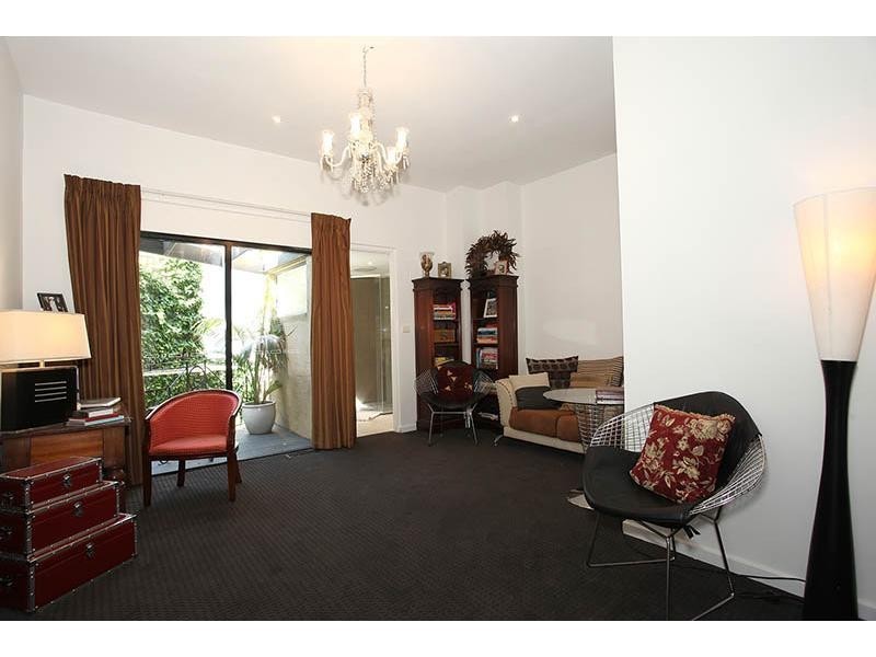 2A Tanti Av, Mornington VIC 3931