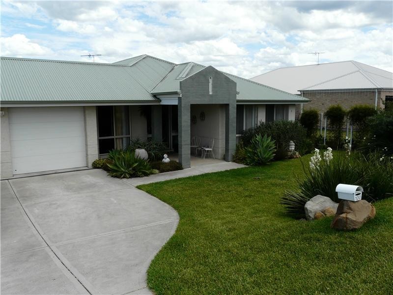 100 Hillview Road, Branxton NSW 2335