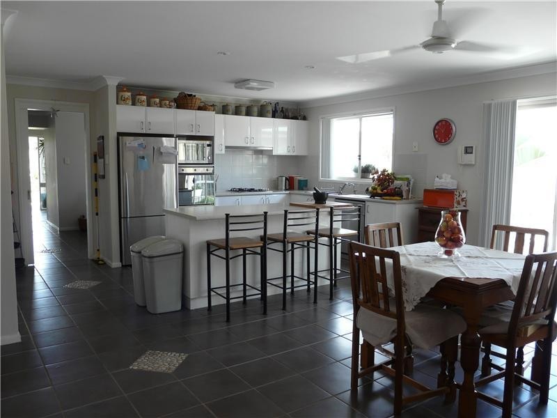 100 Hillview Road, Branxton NSW 2335