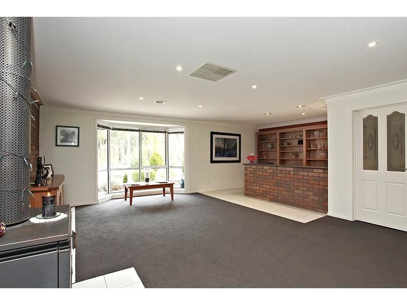 201 Edenvale Crescent, Kinglake West VIC 3757