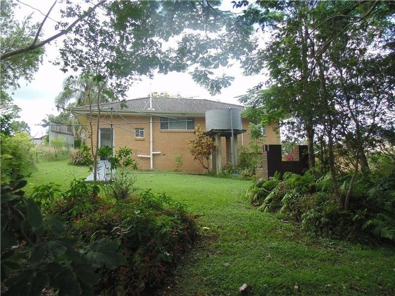 20 Pine Street, Canungra QLD 4275