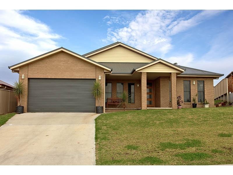 17 Northerly Close, Muswellbrook NSW 2333